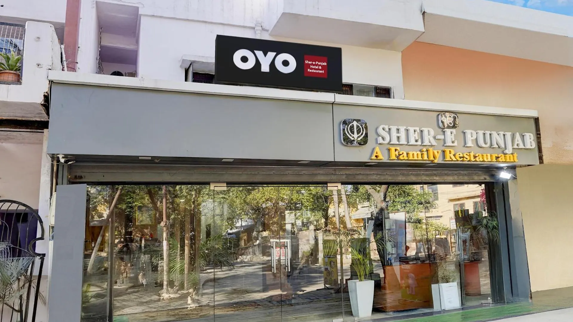 Hotel O Sher-E-Punjab Hotel & Restaurant 아그라 인도