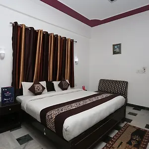 3* Hotel Priya